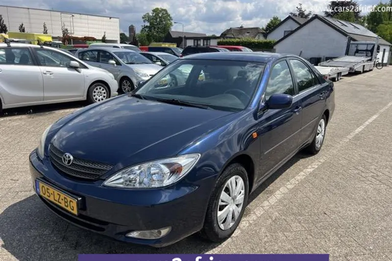 Toyota Camry (2003)
