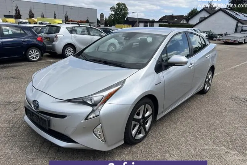 Toyota Prius (2016)