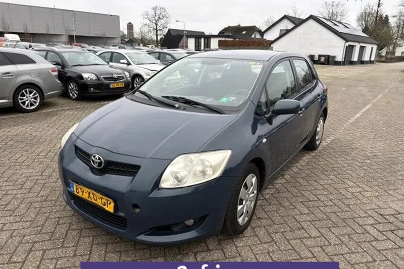 Toyota Auris (2007)