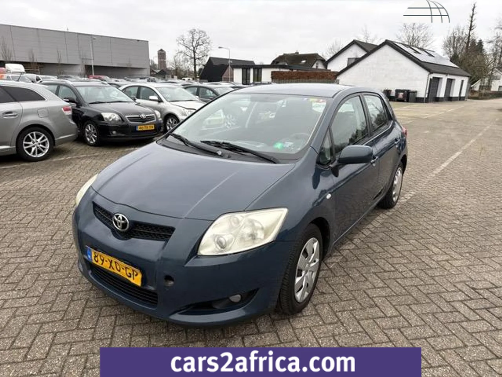 Toyota Auris (2007) — foto 1