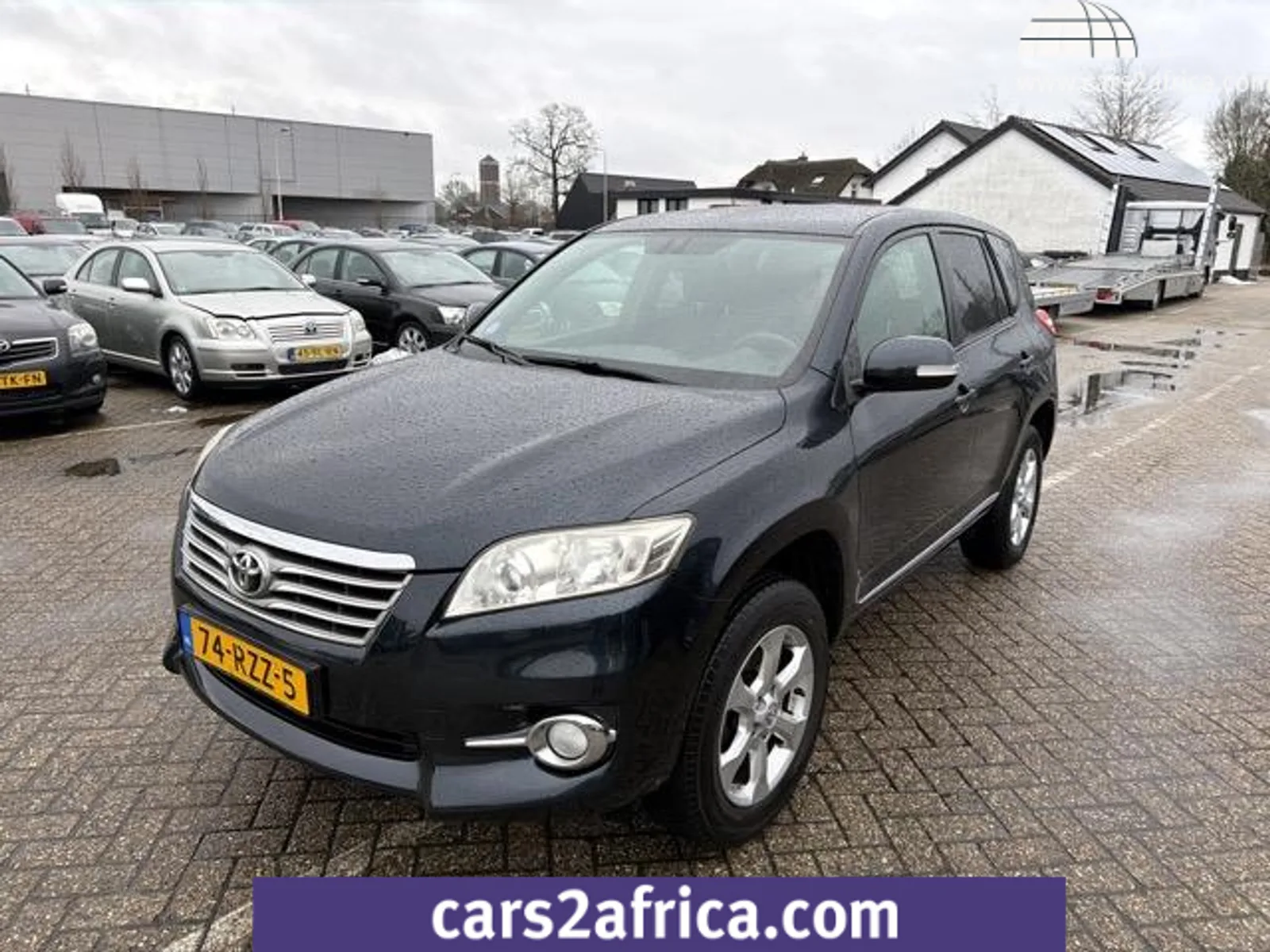 Toyota RAV4 (2011) — foto 1