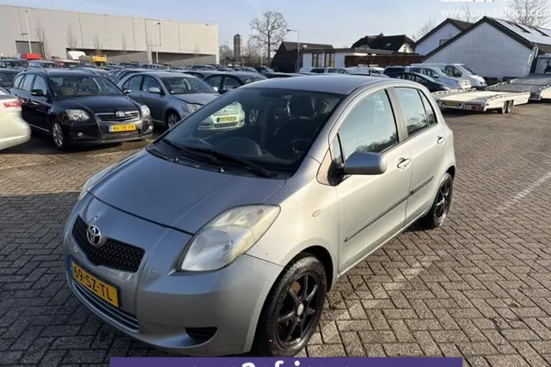 Toyota Yaris (2006)