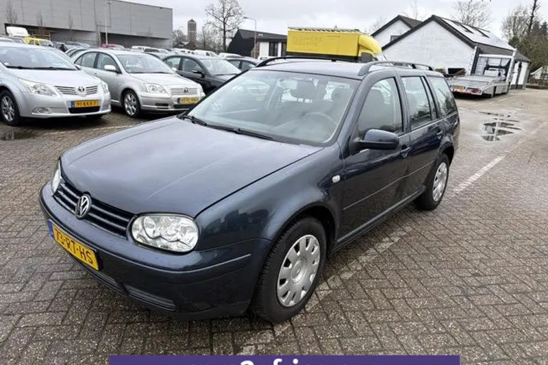 Volkswagen Golf (2005)