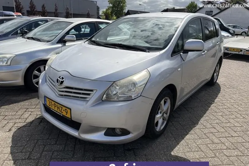 Toyota Verso (2009)