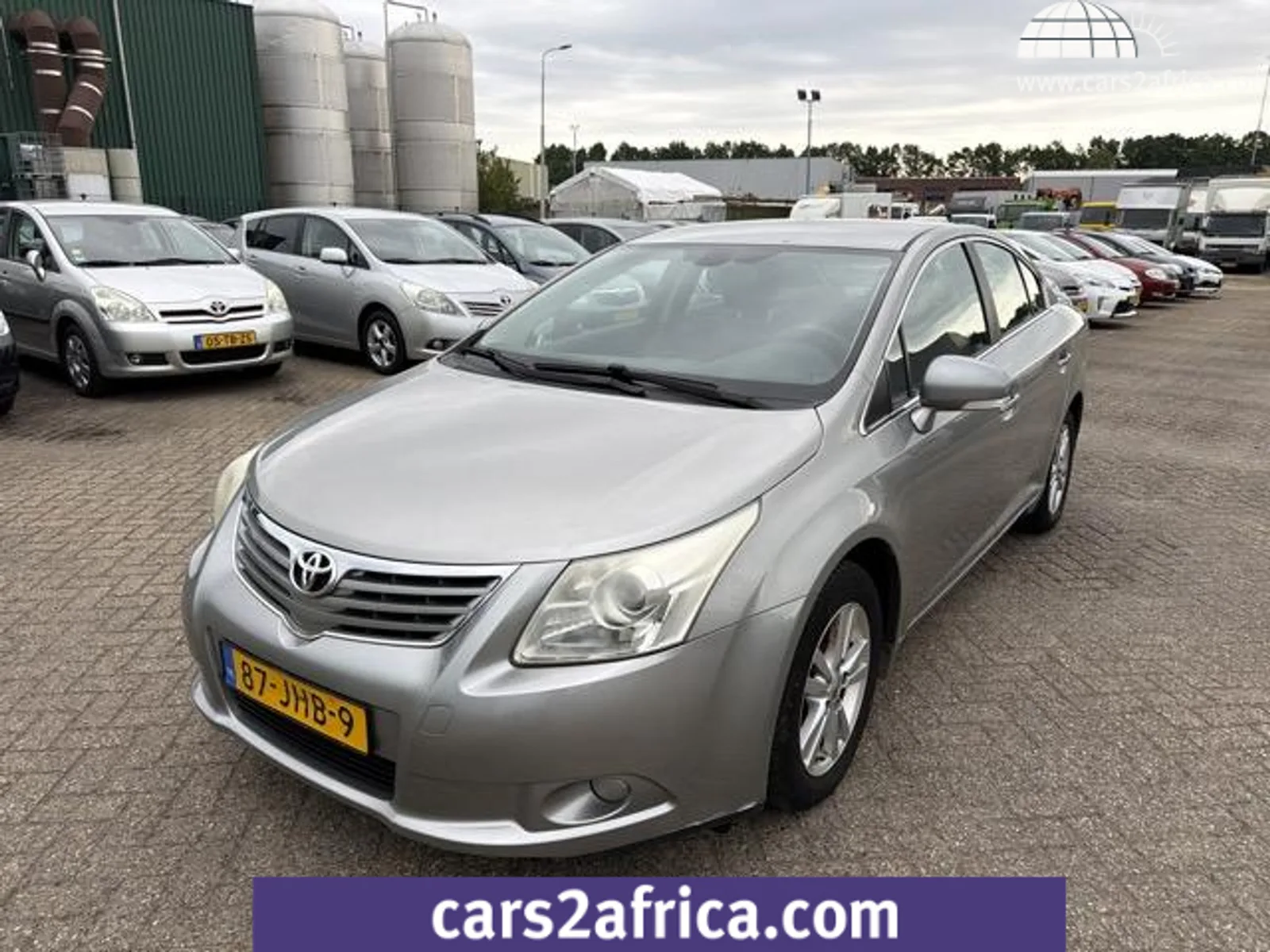 Toyota Avensis (2009) — foto 1