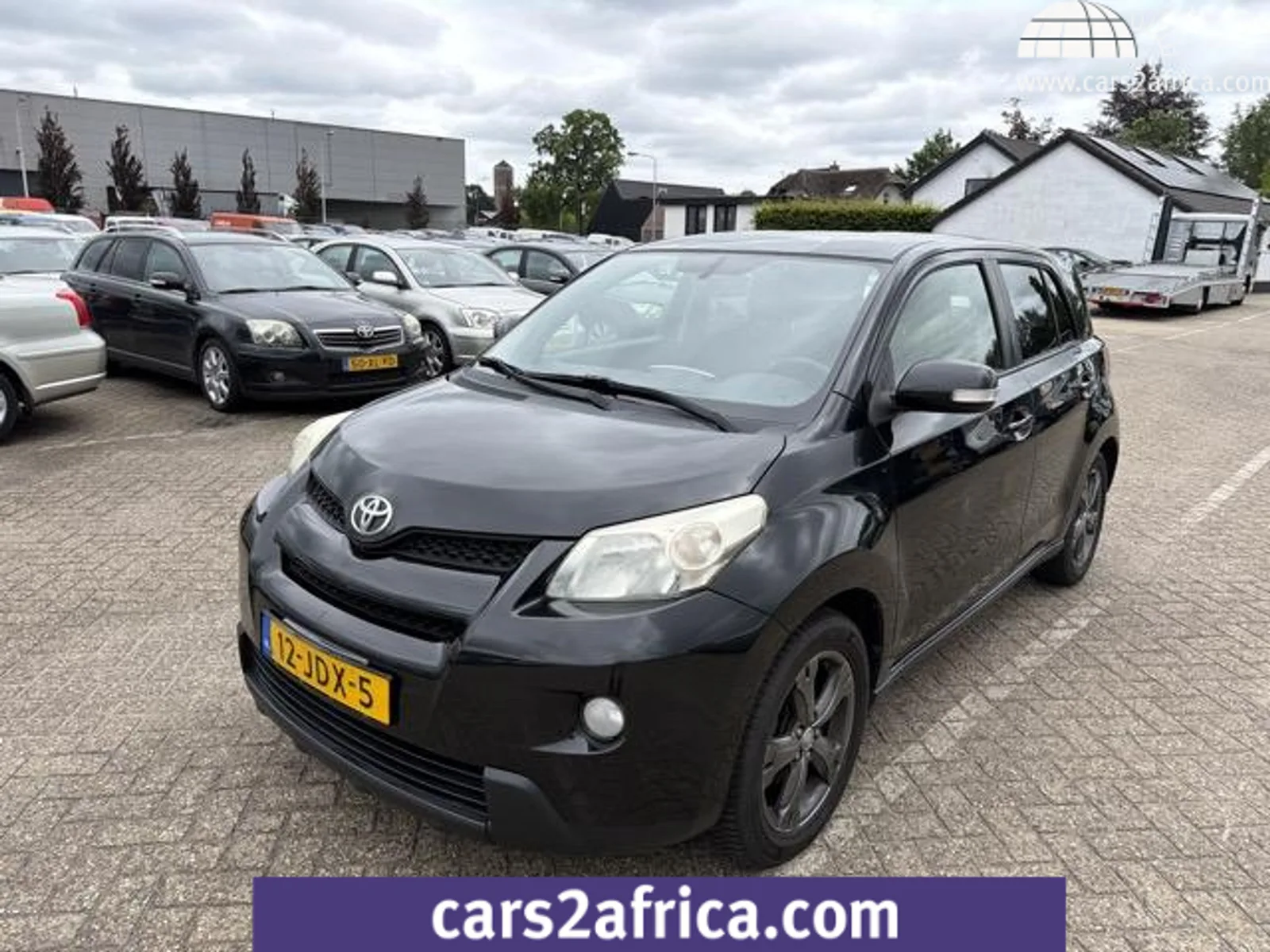 Toyota Urban Cruiser (2009) — foto 1