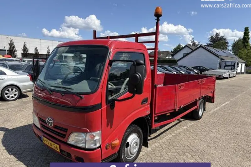 Toyota Dyna (2012)