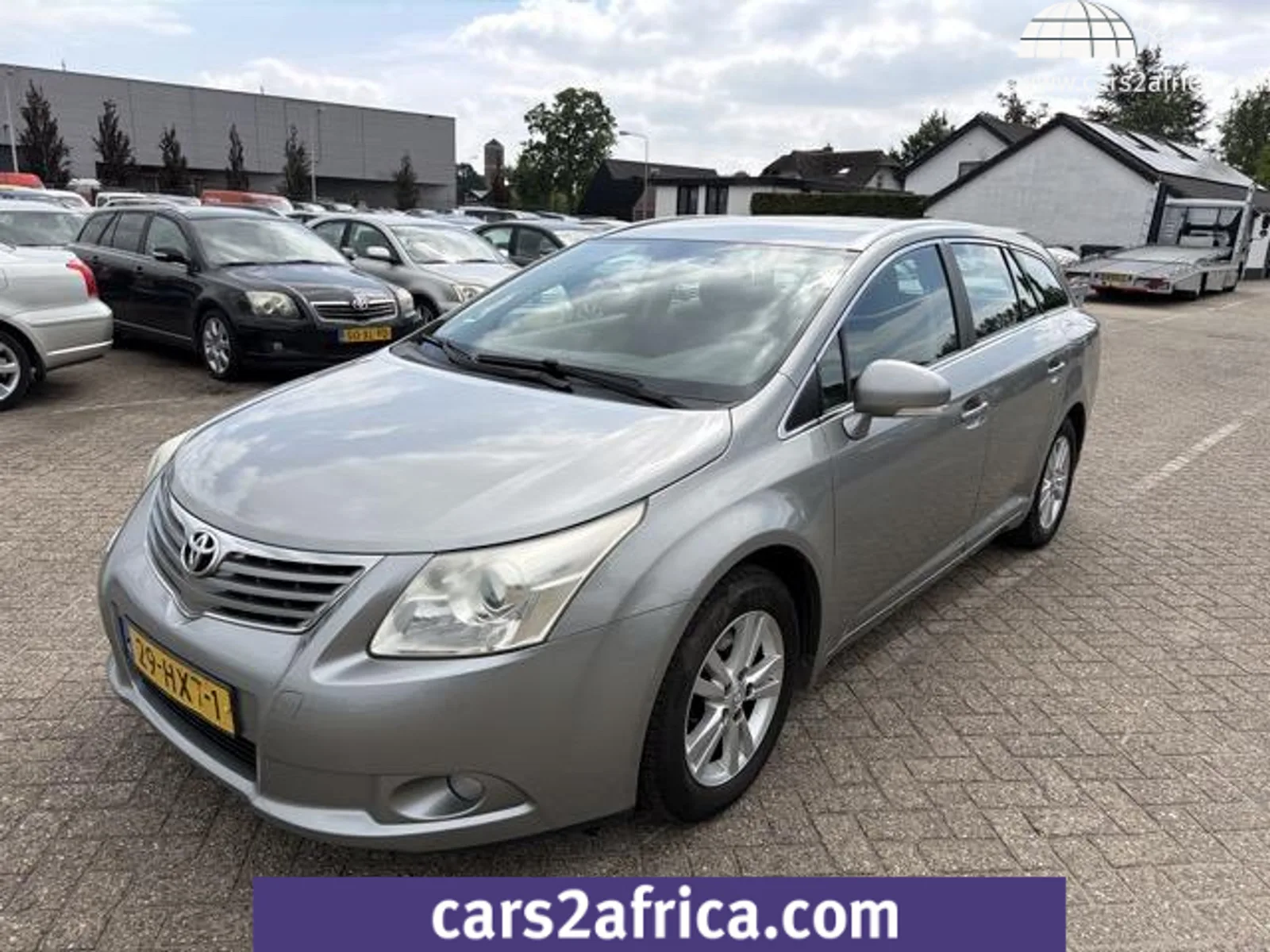 Toyota Avensis (2009) — foto 1