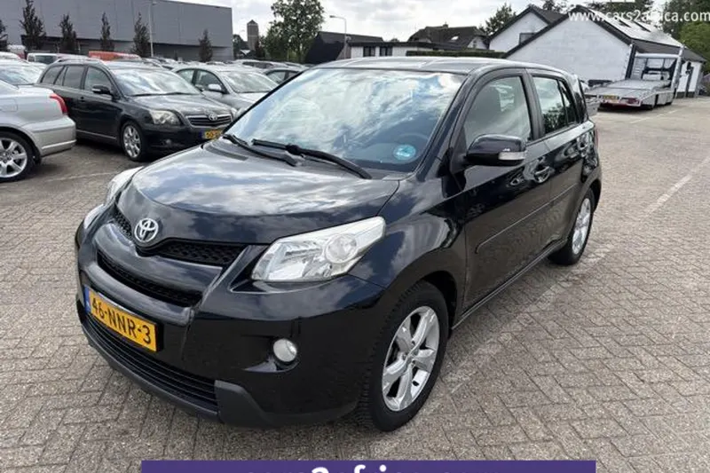 Toyota Urban Cruiser (2010)
