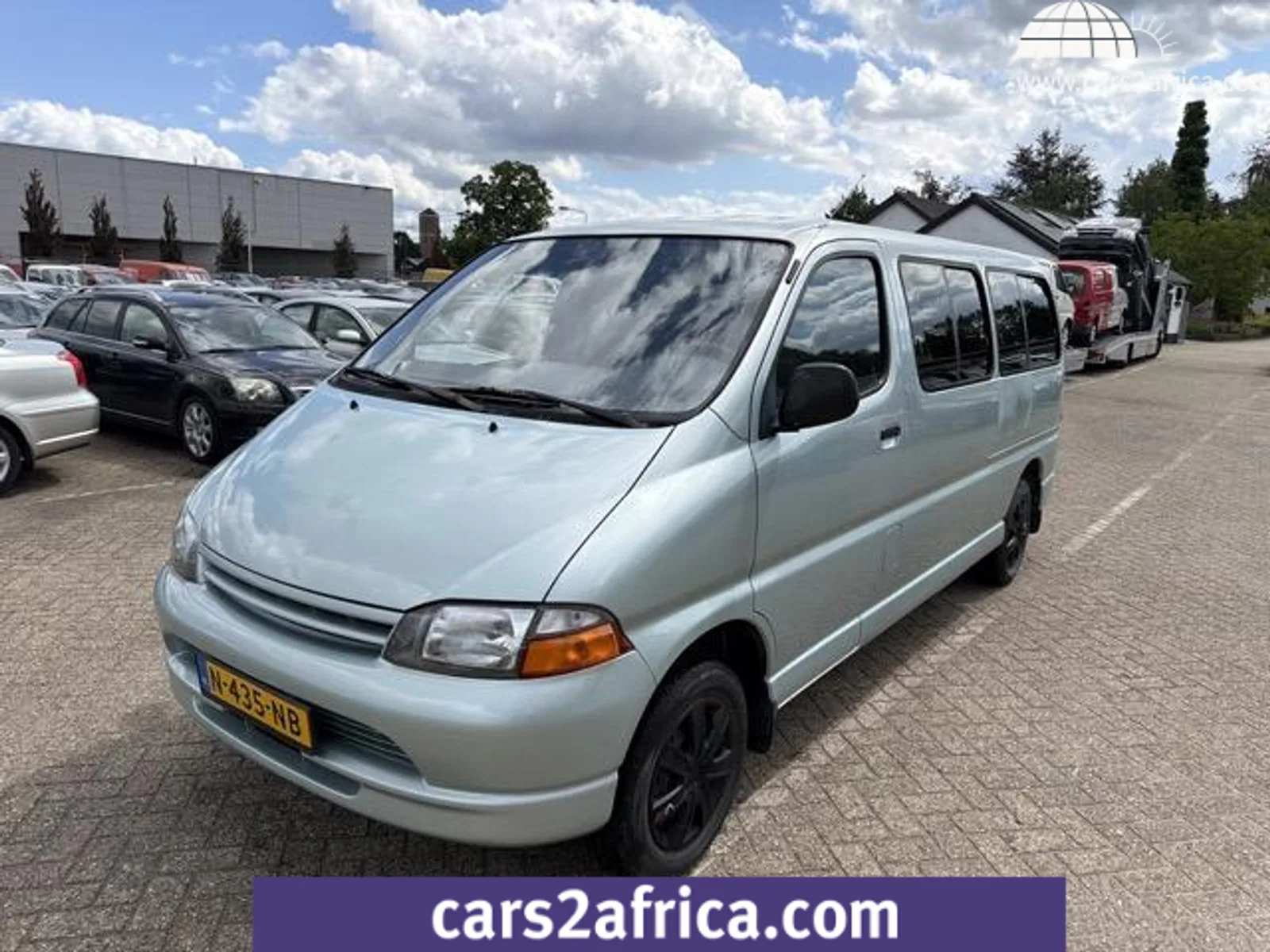 Toyota HiAce (1998) — foto 1