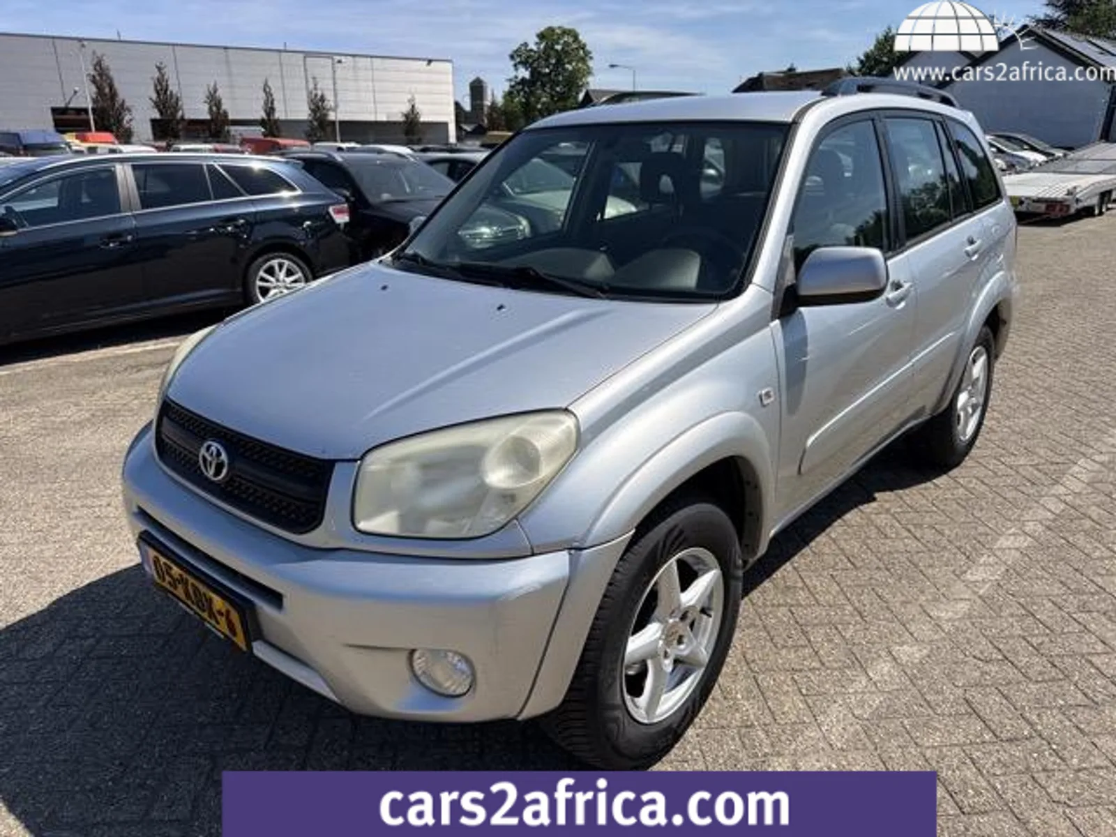 Toyota RAV4 (2004) — foto 1