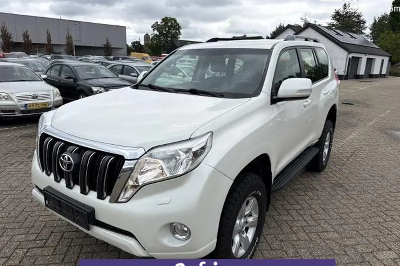 Toyota Land Cruiser (2014)