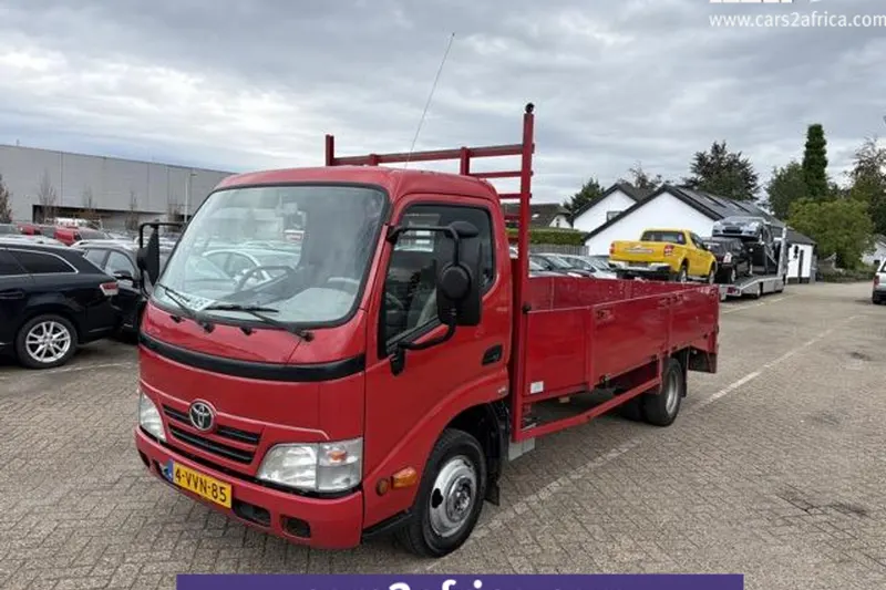 Toyota Dyna (2012)