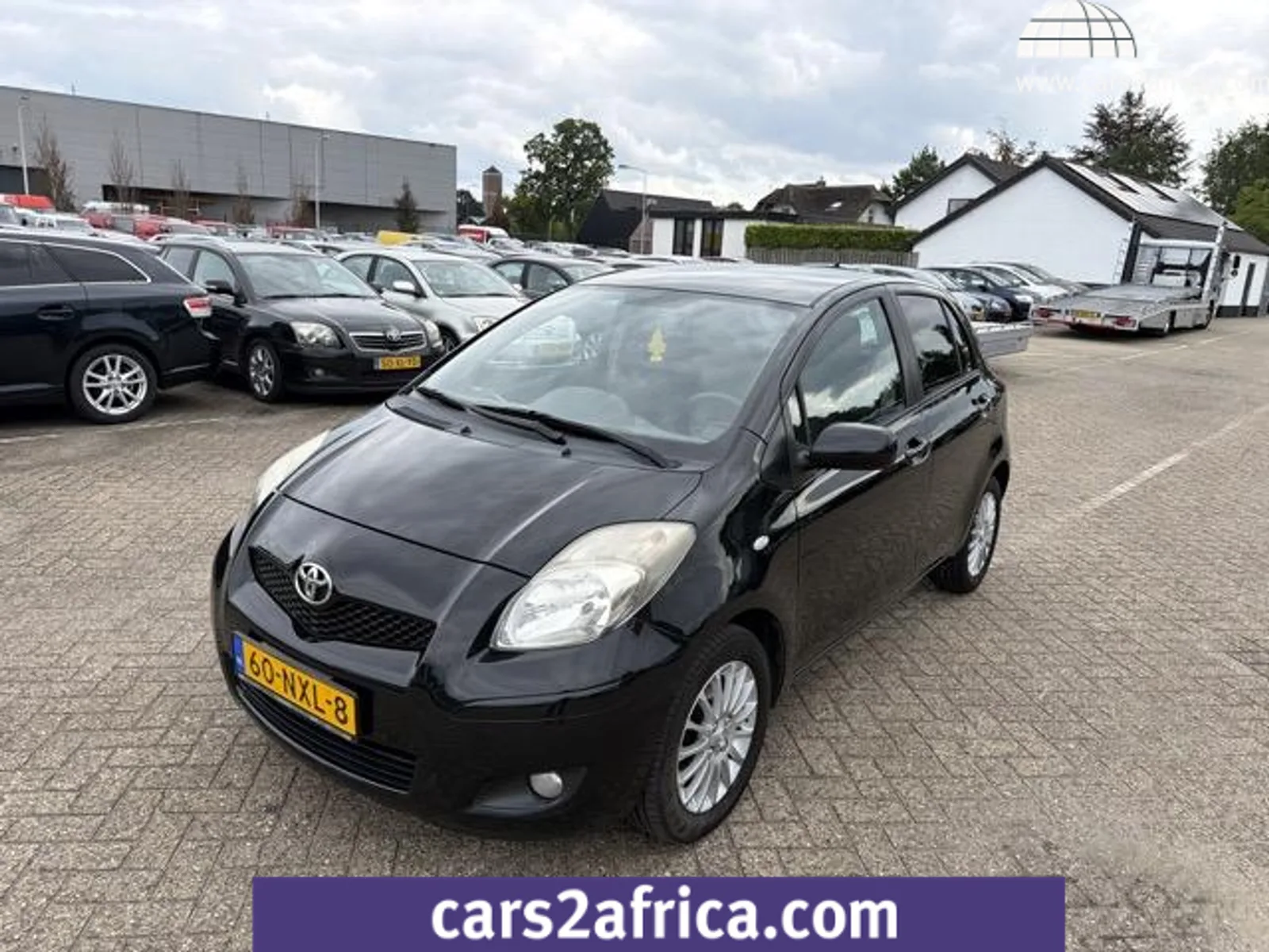 Toyota Yaris (2009) — foto 1