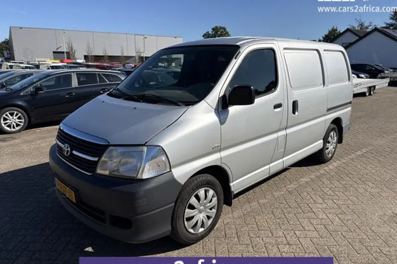 Toyota HiAce (2010)