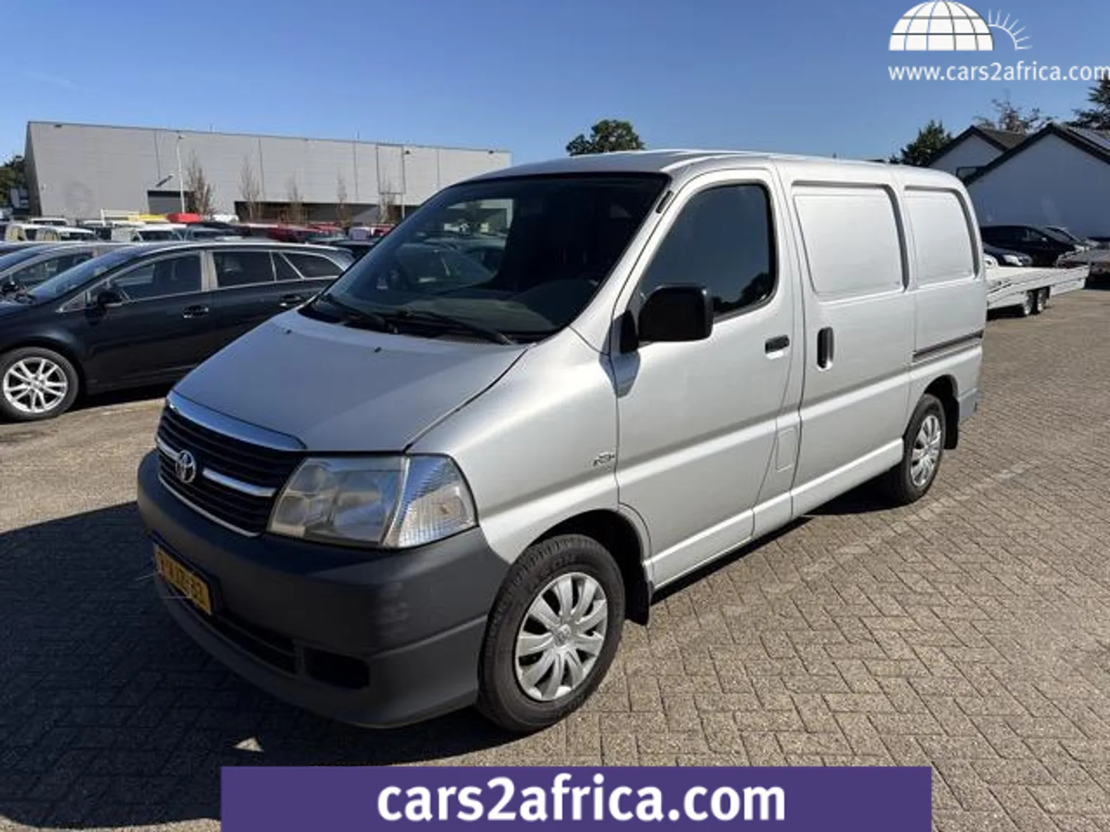 Toyota HiAce (2010) — foto 1