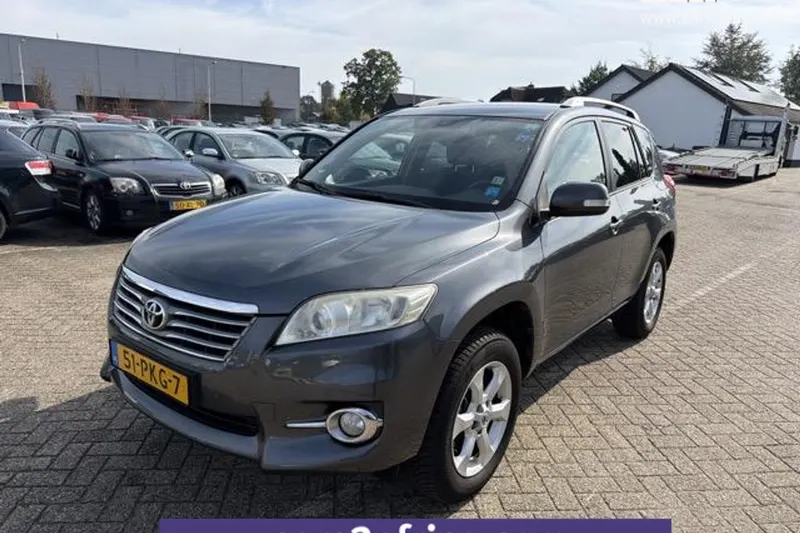 Toyota RAV4 (2011)