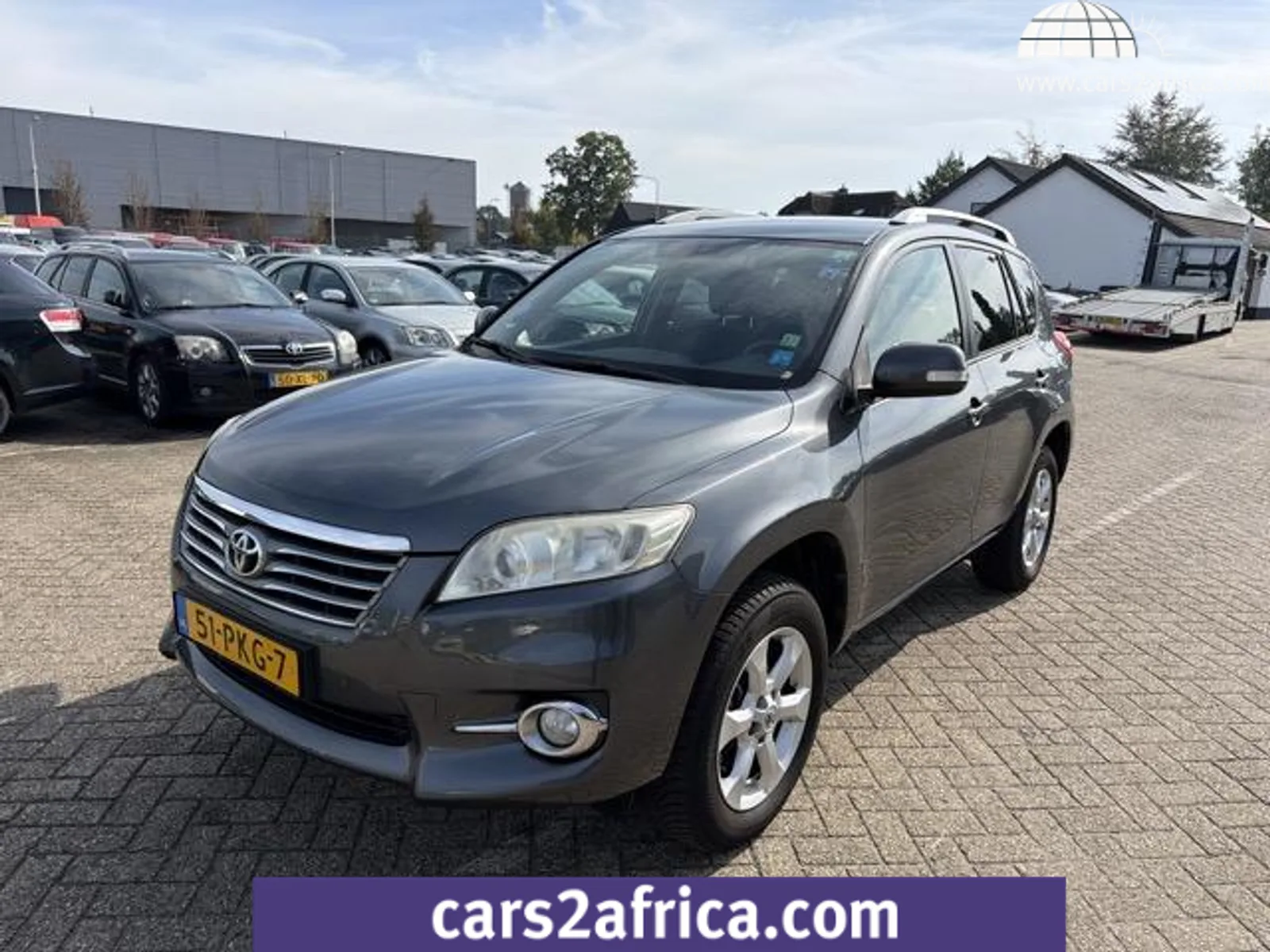 Toyota RAV4 (2011) — foto 1