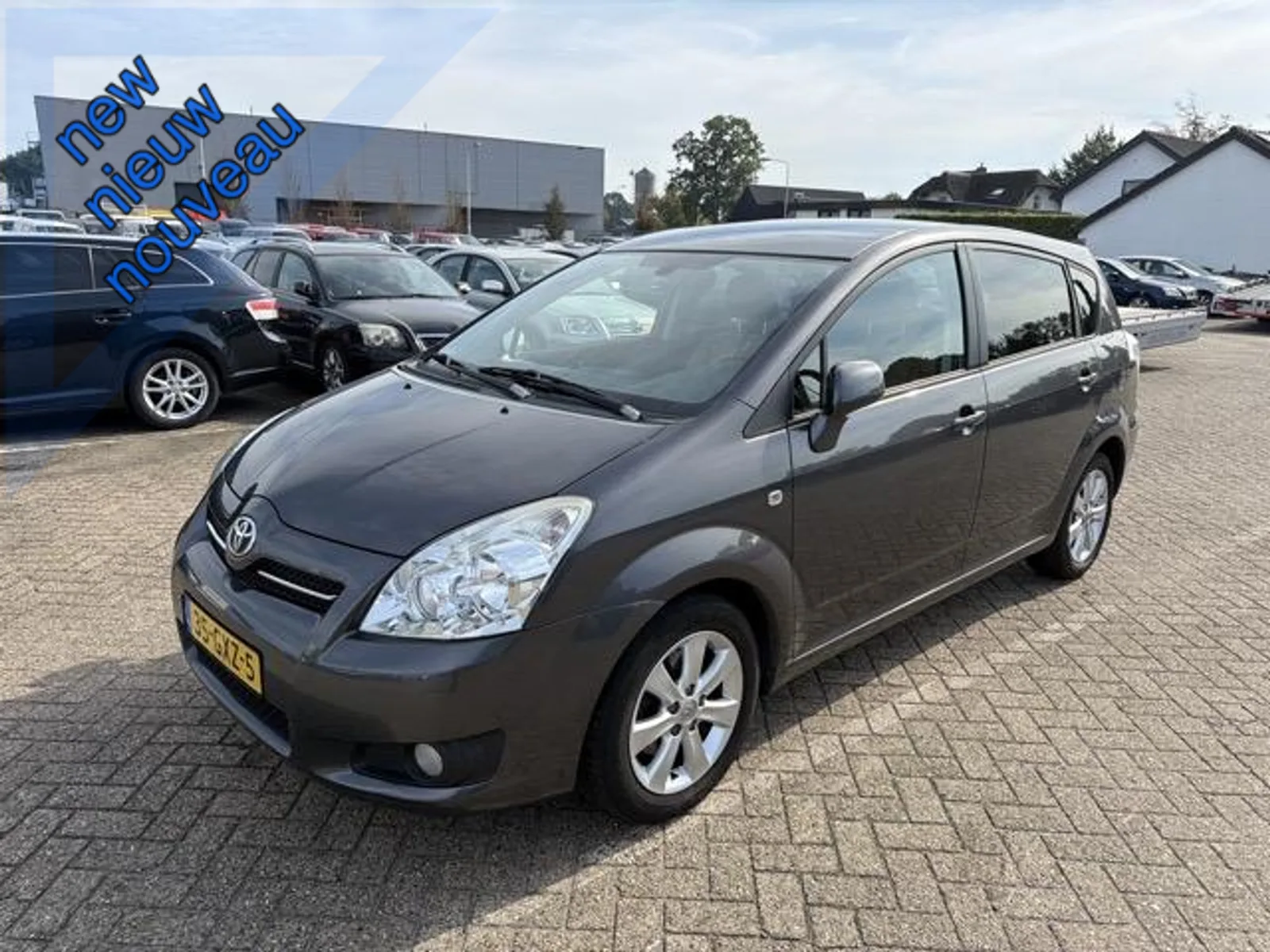 Toyota Verso (2008) — foto 1