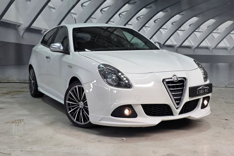 Alfa Romeo Giulietta (2010)