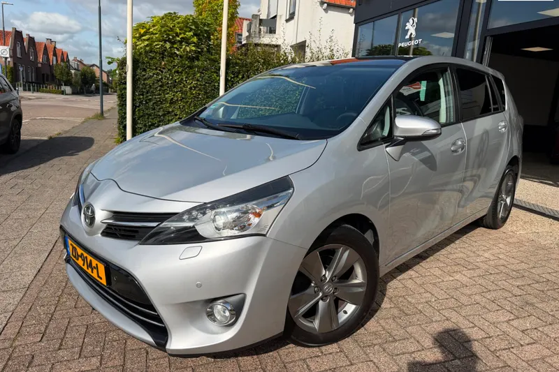 Toyota Verso (2015)