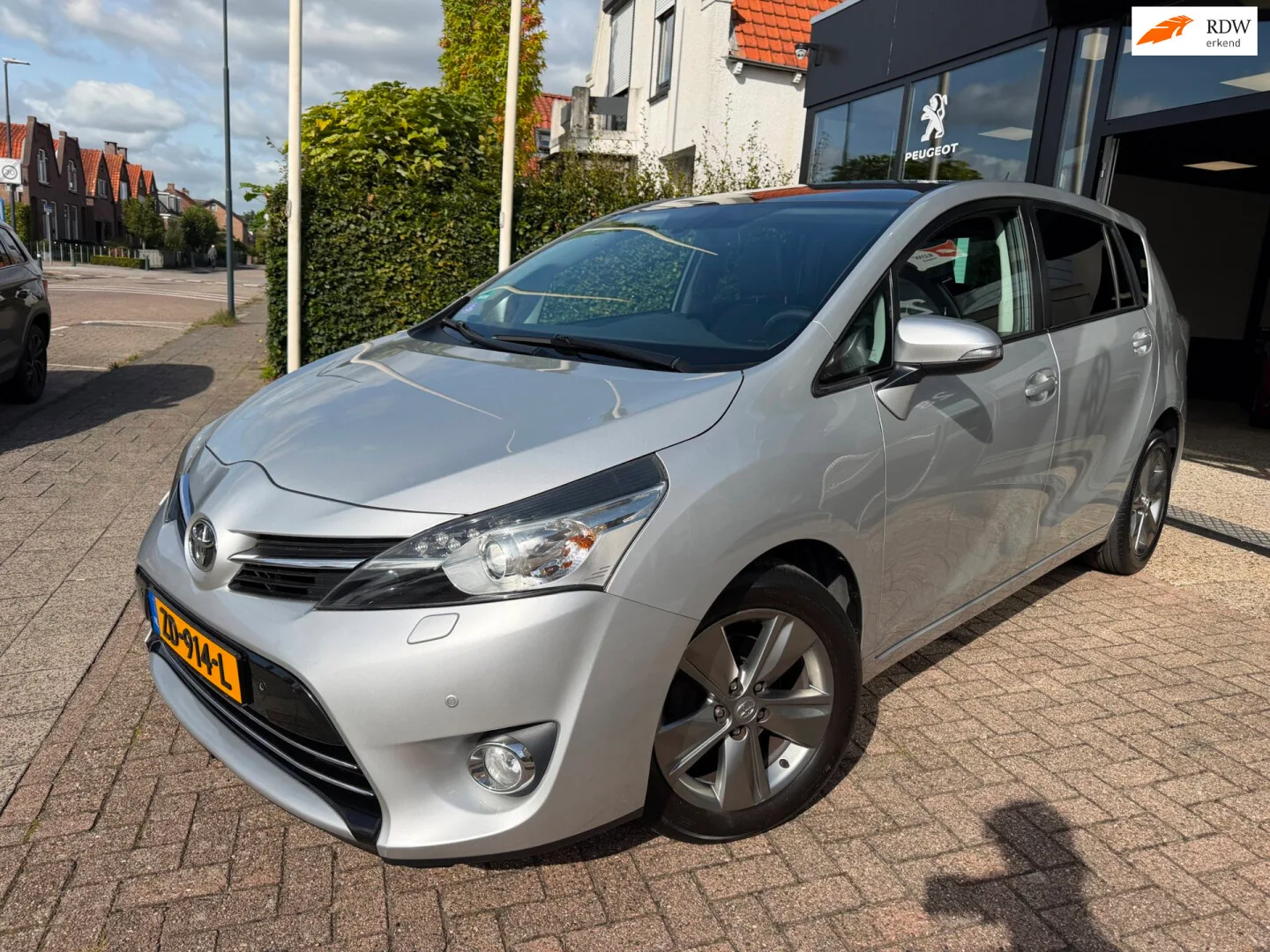 Toyota Verso (2015) — foto 1