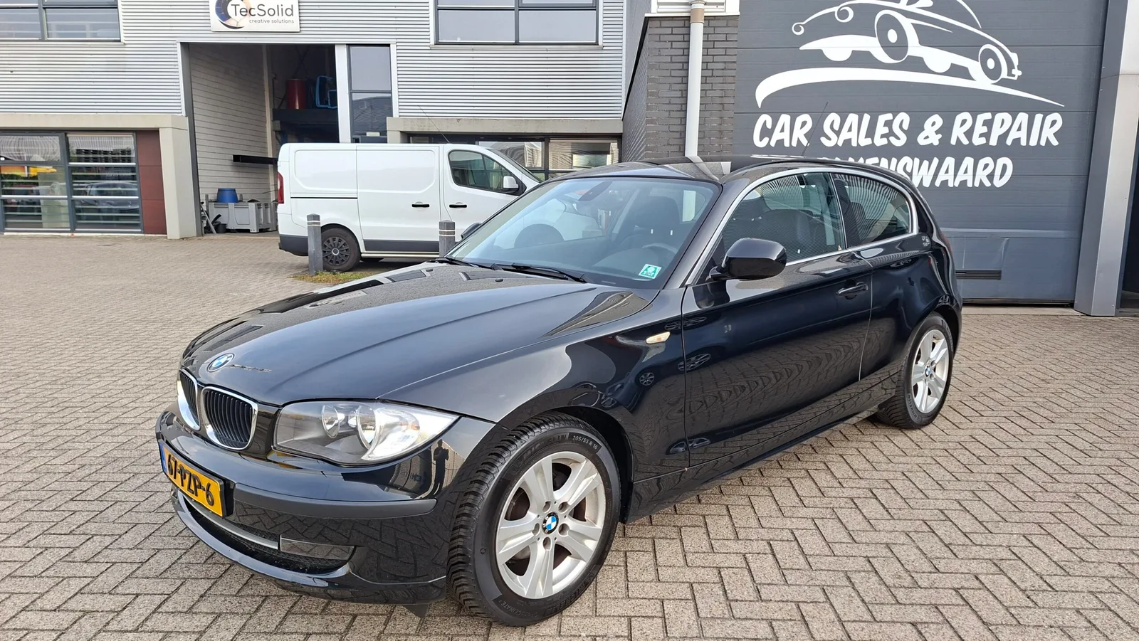 BMW 1-Serie (2011) — foto 1