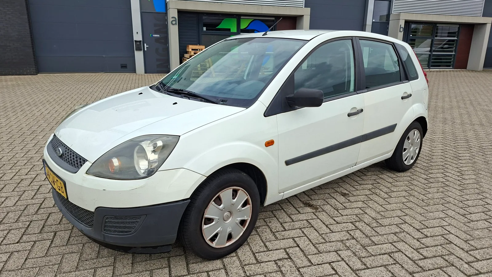 Ford Fiesta (2006) — foto 1