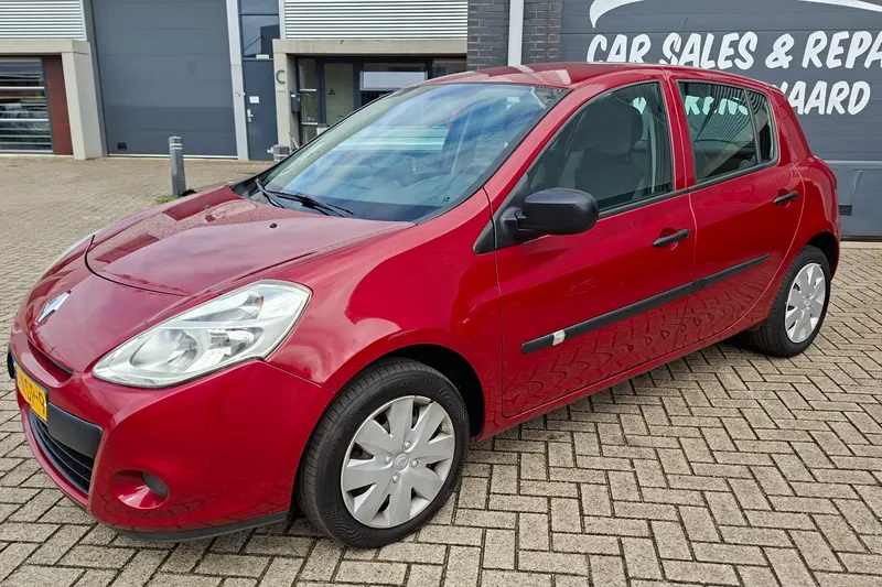 Renault Clio (2009)