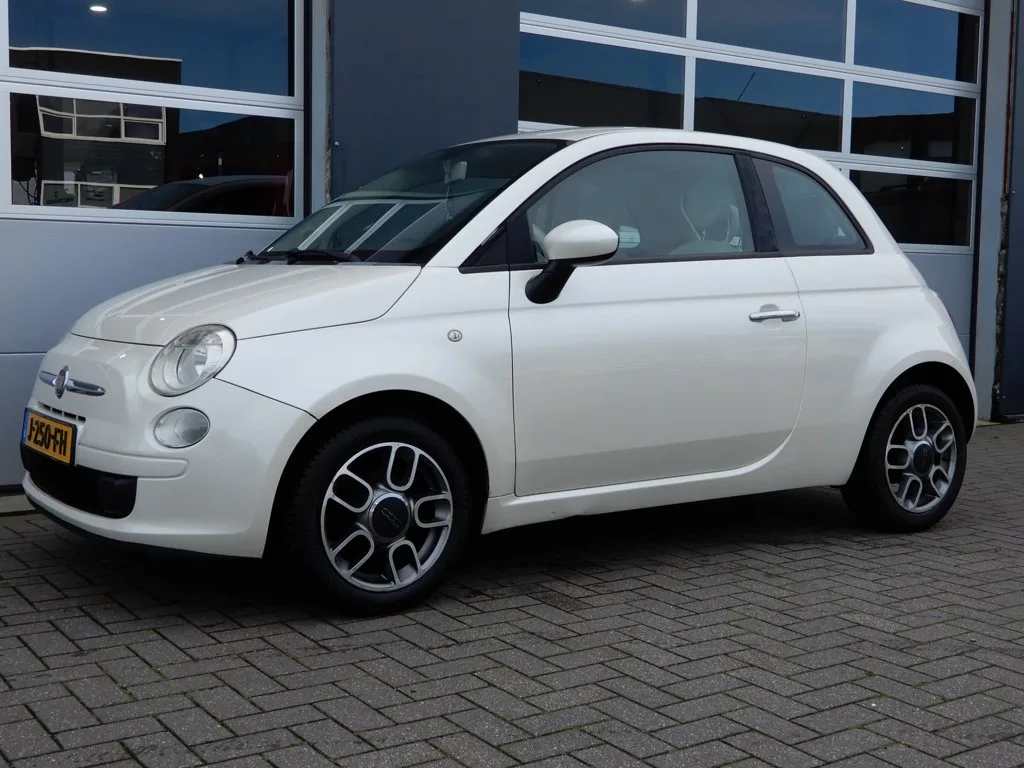 Fiat 500 (2009) — foto 1