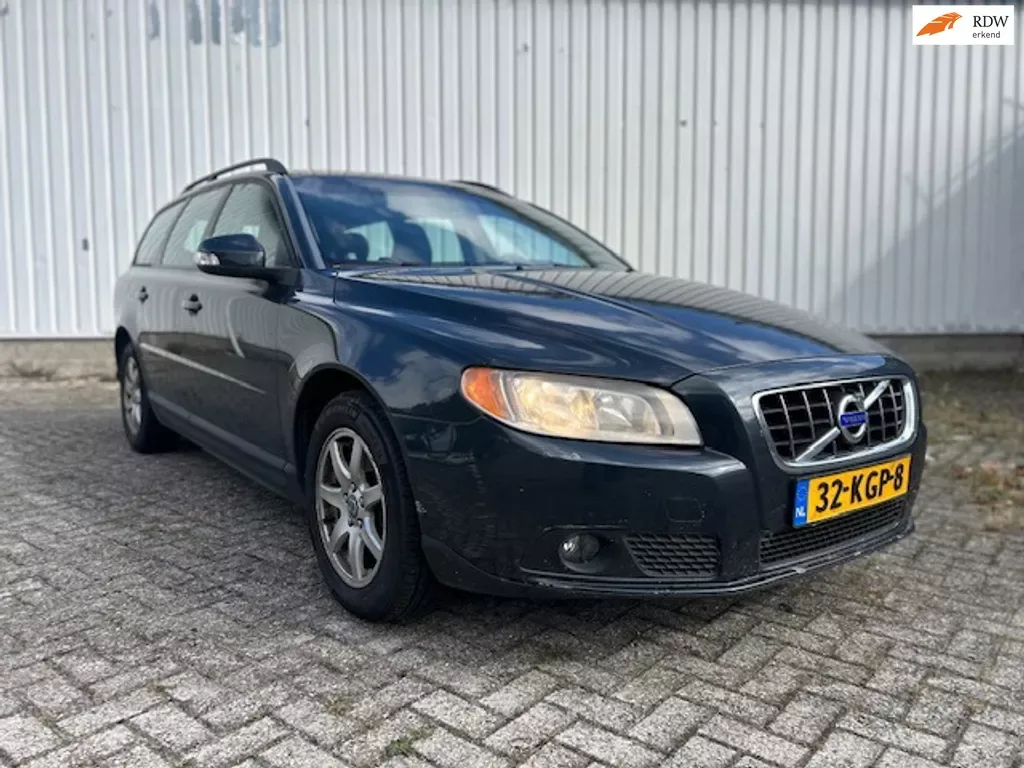 Volvo V70 (2009) — foto 1