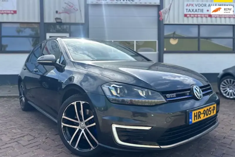 Volkswagen Golf (2015)