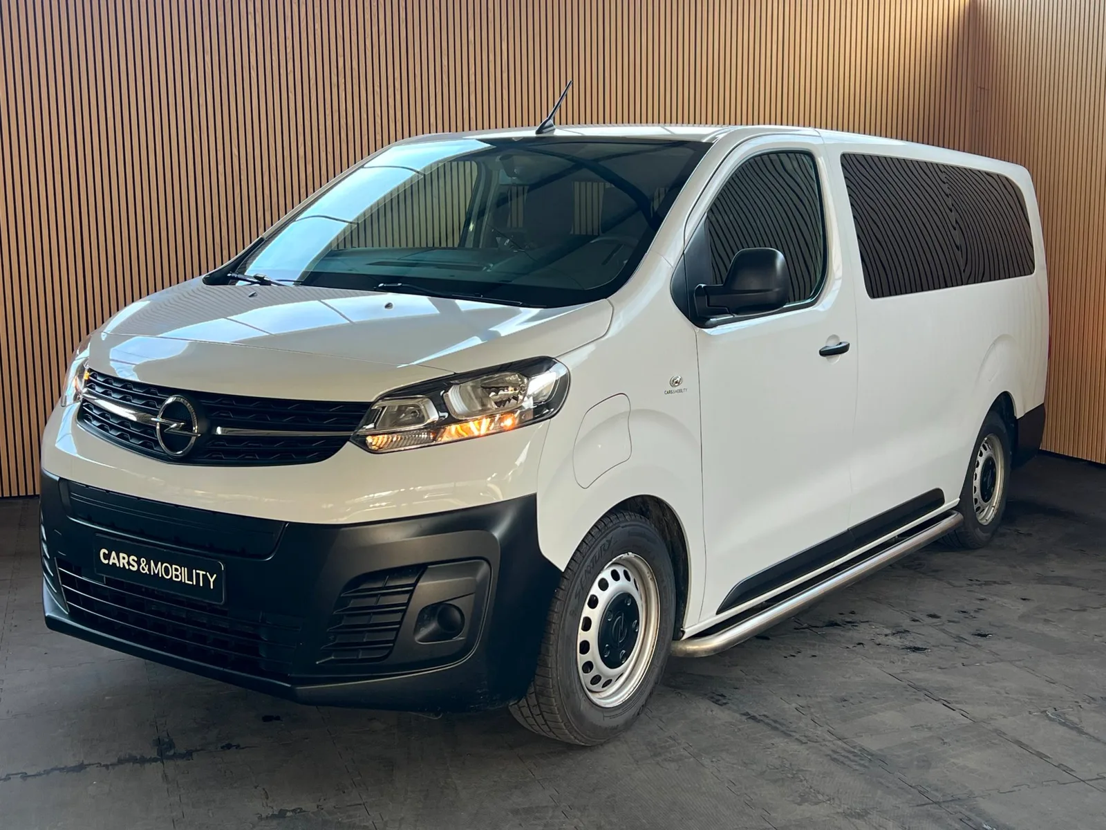 Opel Vivaro-e (2022) — foto 1