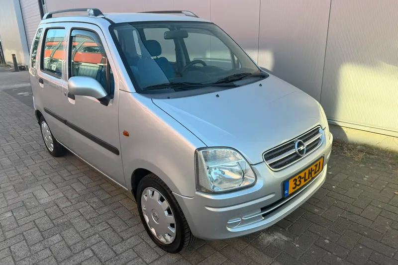Opel Agila (2003)