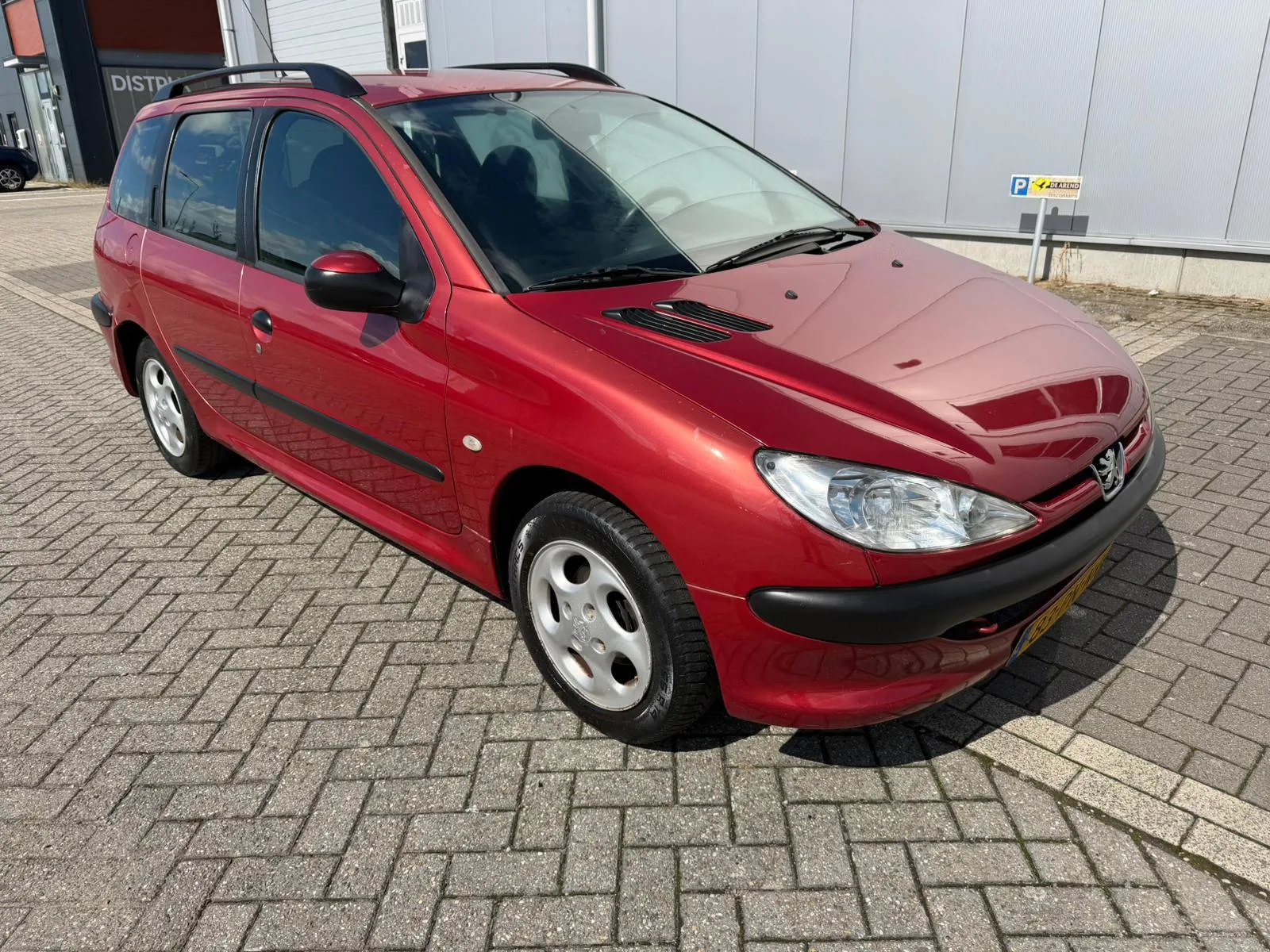 Peugeot 206 (2004) — foto 1