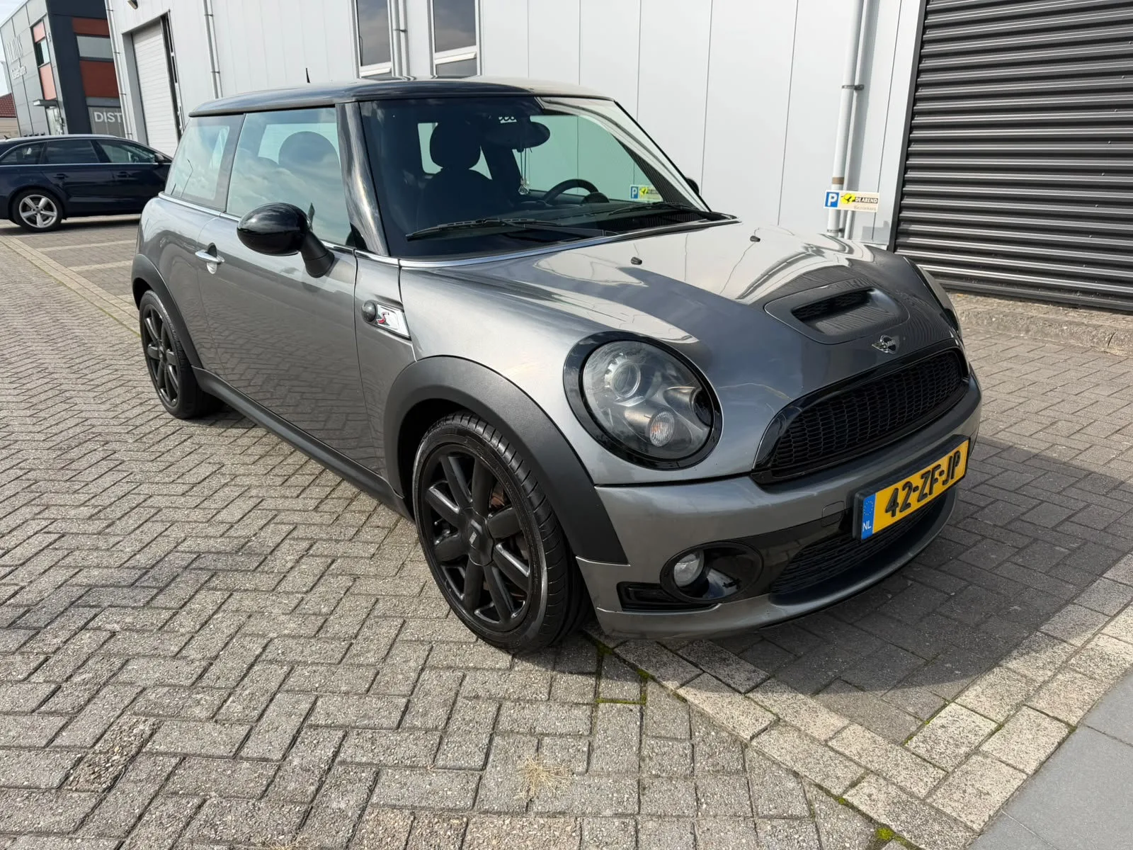 MINI Cooper S (2008) — foto 1