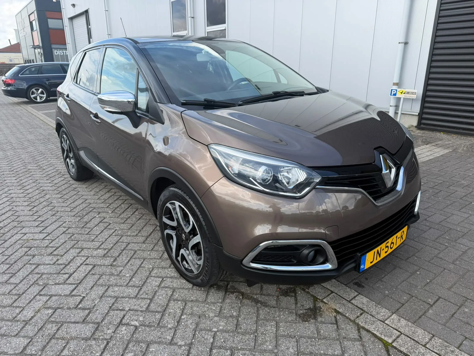 Renault Captur (2013) — foto 1