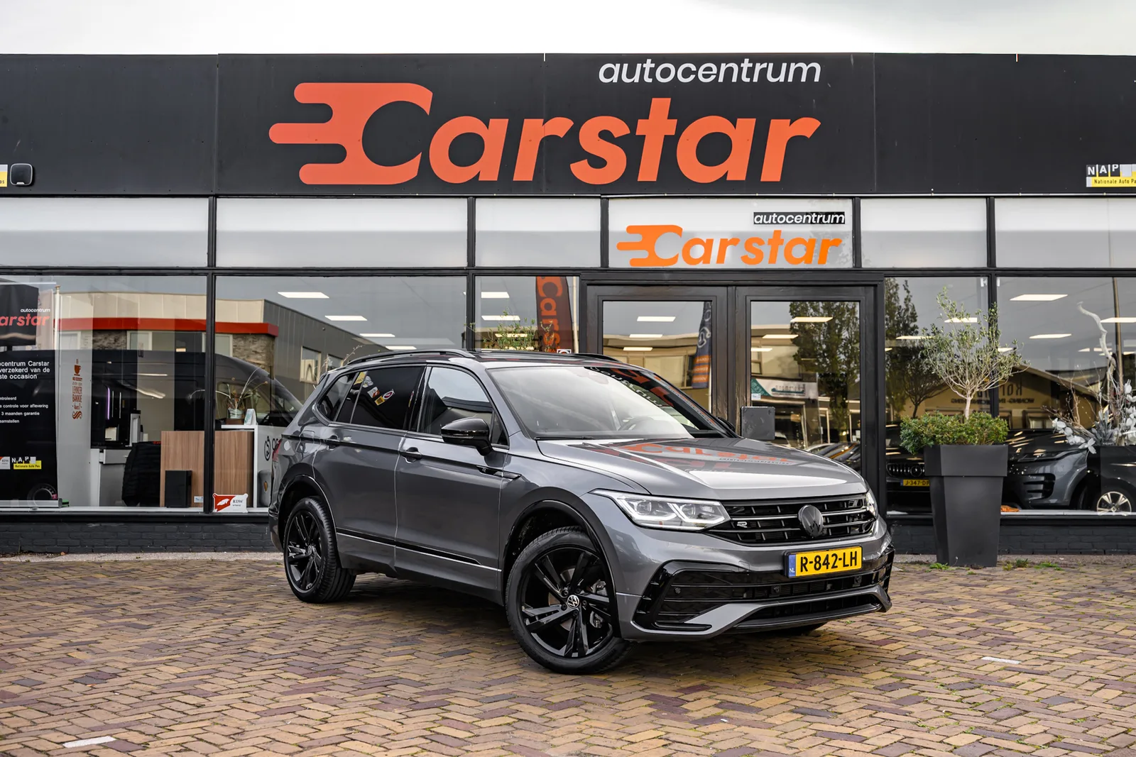 Volkswagen Tiguan All-Space (2022) — foto 1