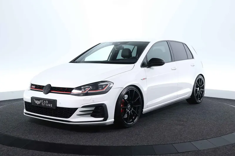 Volkswagen Golf (2018)