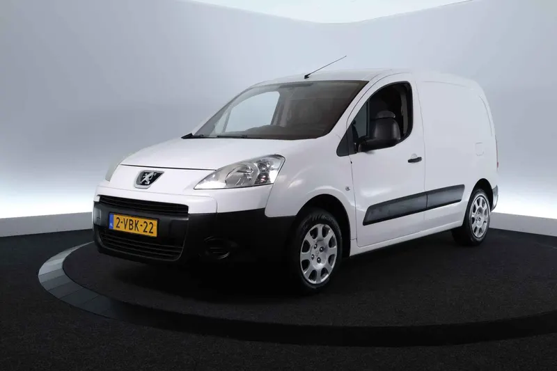 Peugeot Partner (2010)