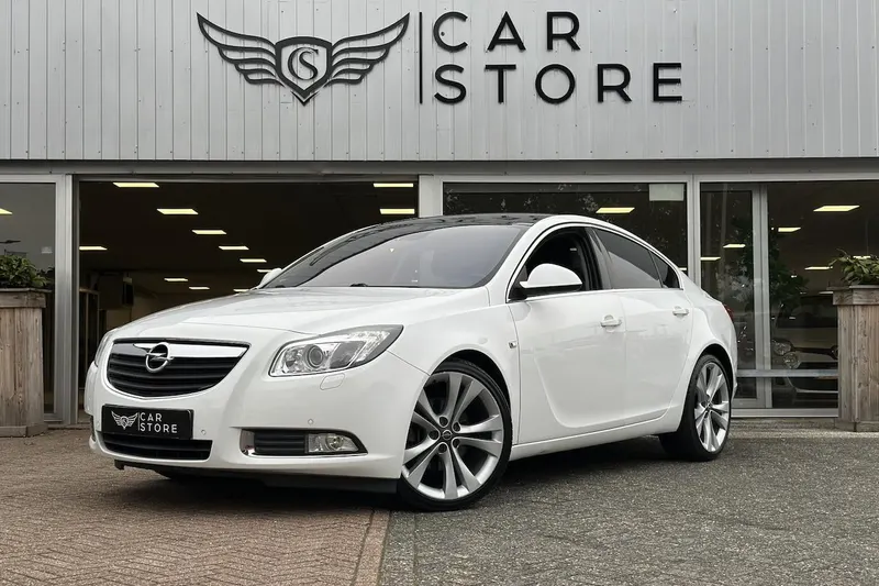 Opel Insignia (2009)