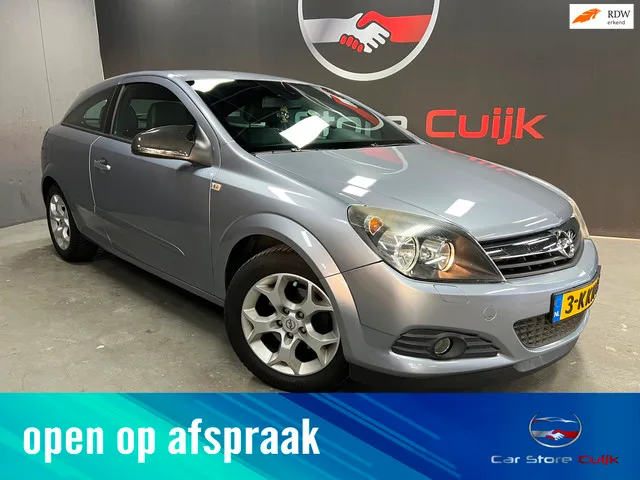 Opel Astra (2008) — foto 1