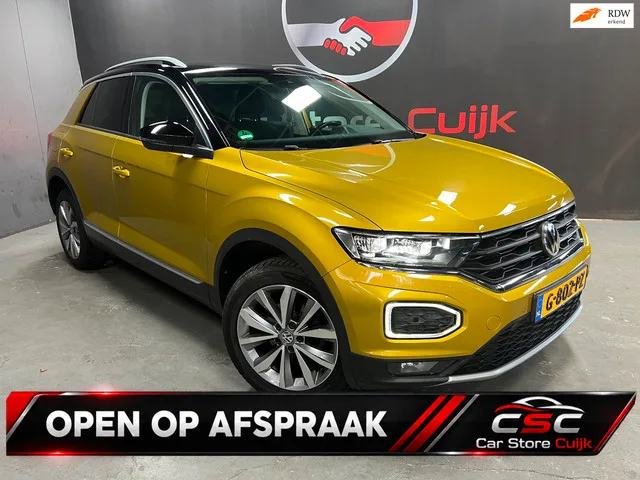 Volkswagen T-Roc (2018) — foto 1