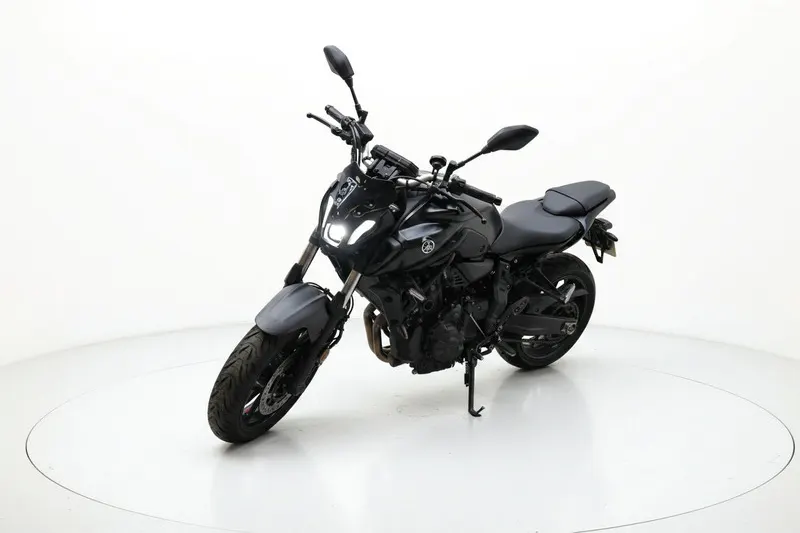 Yamaha MT-07 (2021)
