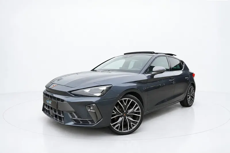 CUPRA Leon (2025)