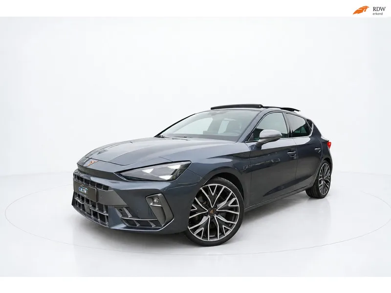 CUPRA Leon (2025) — foto 1
