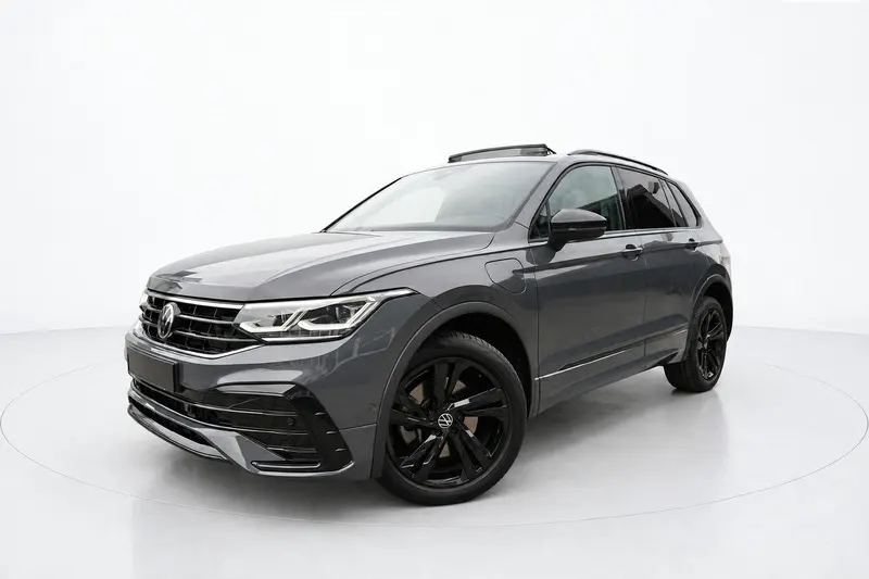 Volkswagen Tiguan (2022)