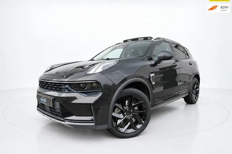Lynk & Co 01 (2021)