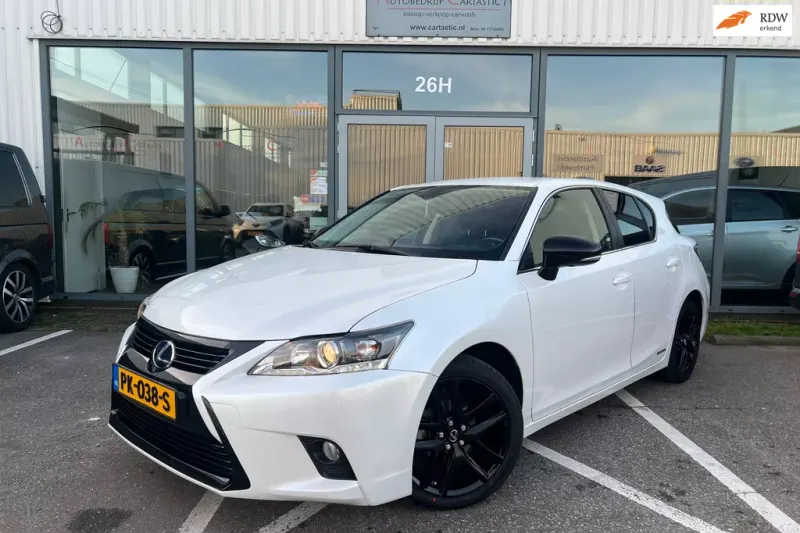 Lexus CT (2017)