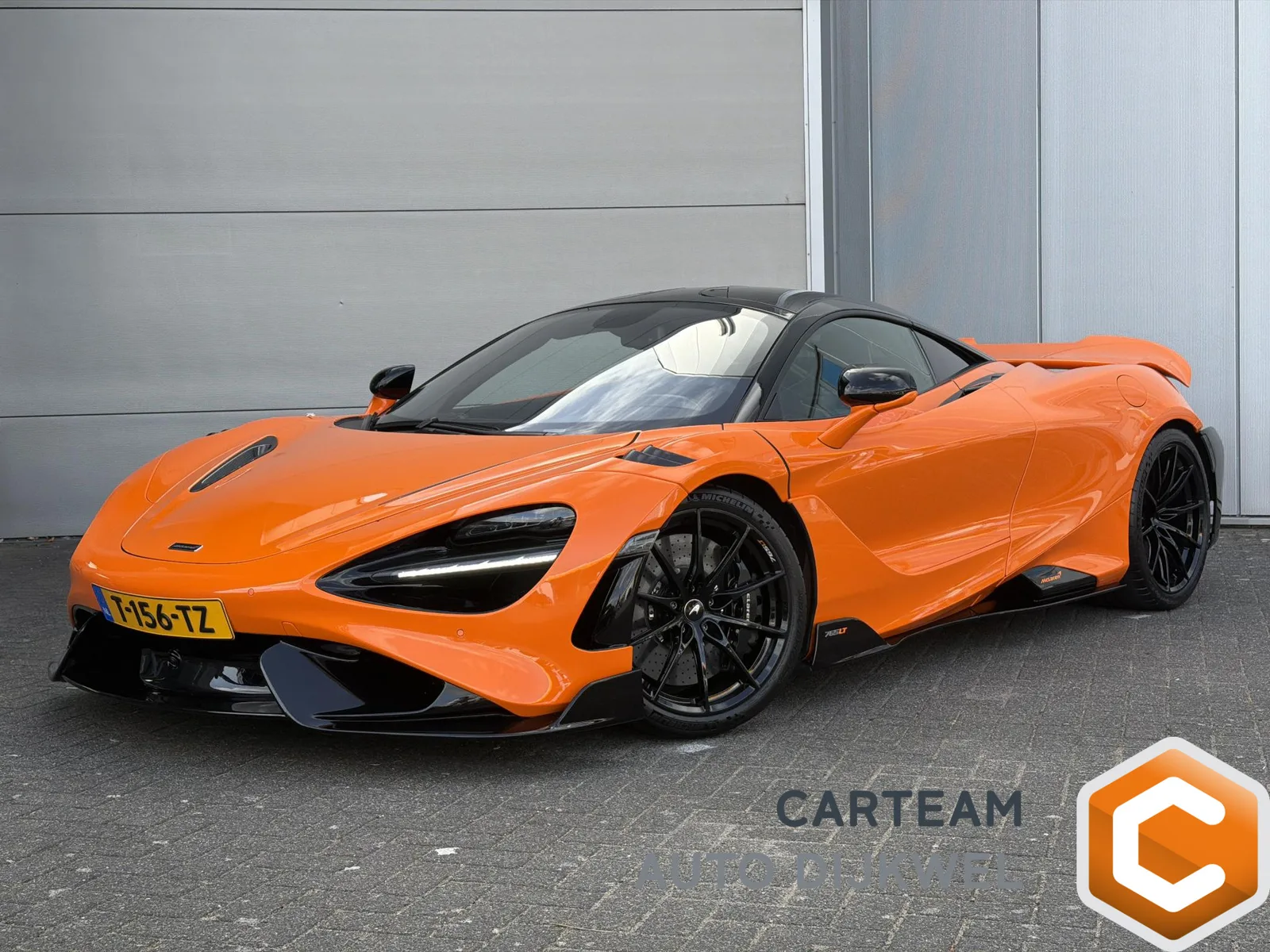 McLaren 765LT (2021) — foto 1